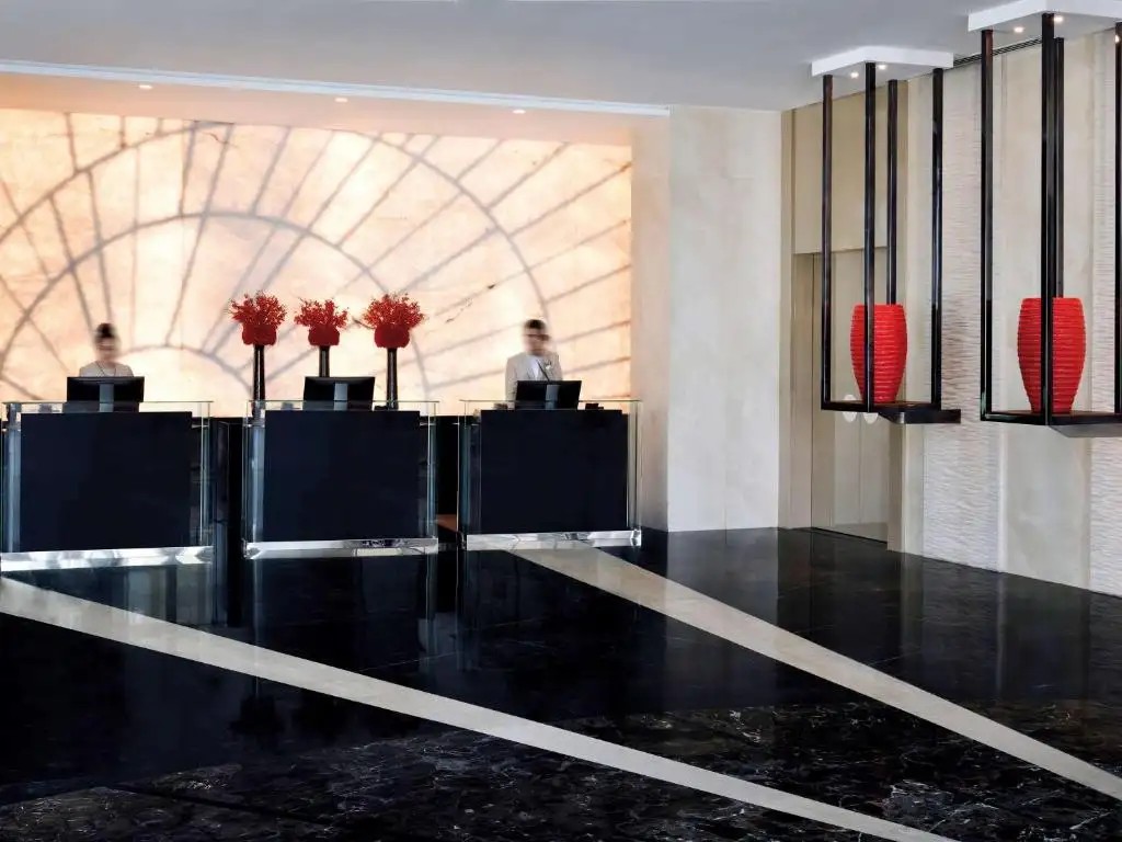 MOVENPICK HOTEL APARTMENTS DOWNTOWN DUBAI