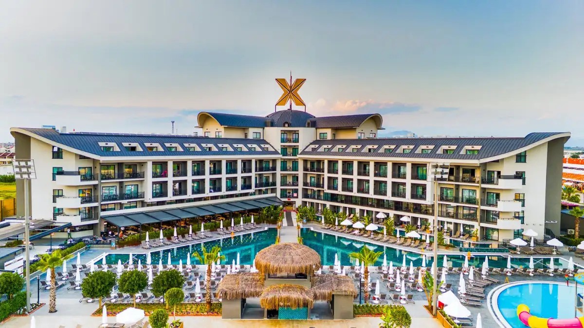 THE X BELEK