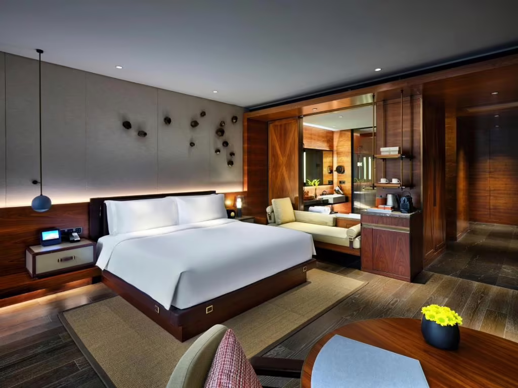 INTERCONTINENTAL SHANGHAI WONDERLAND