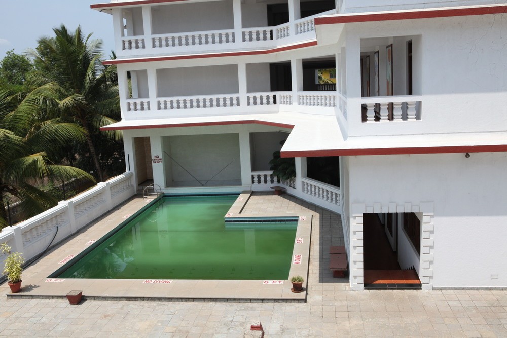 MOBOR BEACH RESORT