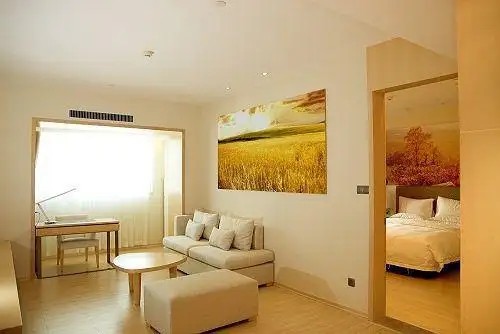 J-HOTEL
