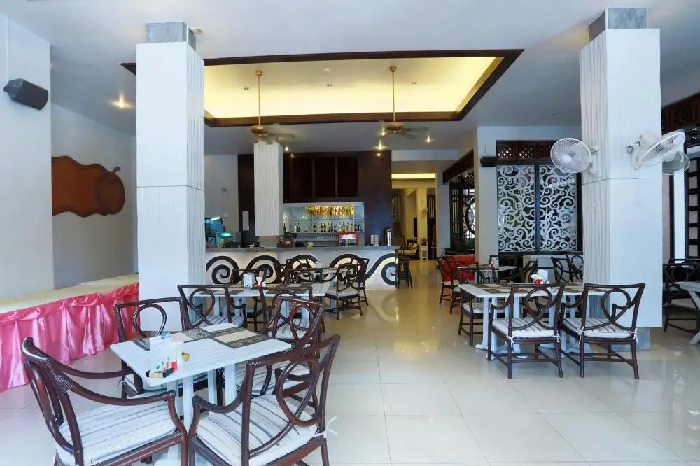 DAYS INN BY WYNDHAM PATONG BEACH (Ex. DAYS INN PATONG BEACH)