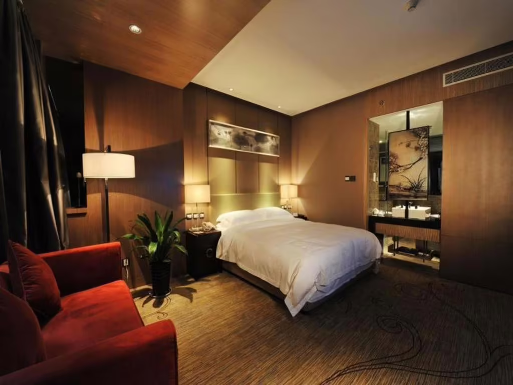 RAMADA BY WYNDHAM XIAN BELLS TOWER