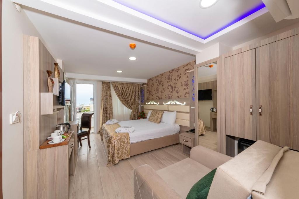 RAIMOND HOTEL KUMKAPI