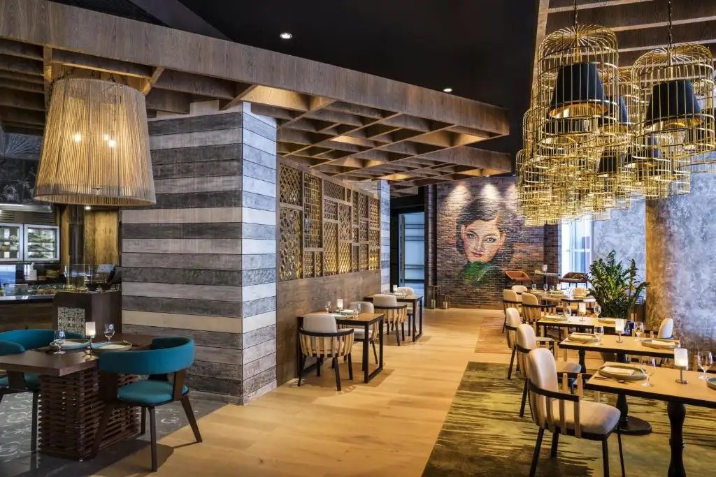 CROWNE PLAZA DUBAI MARINA