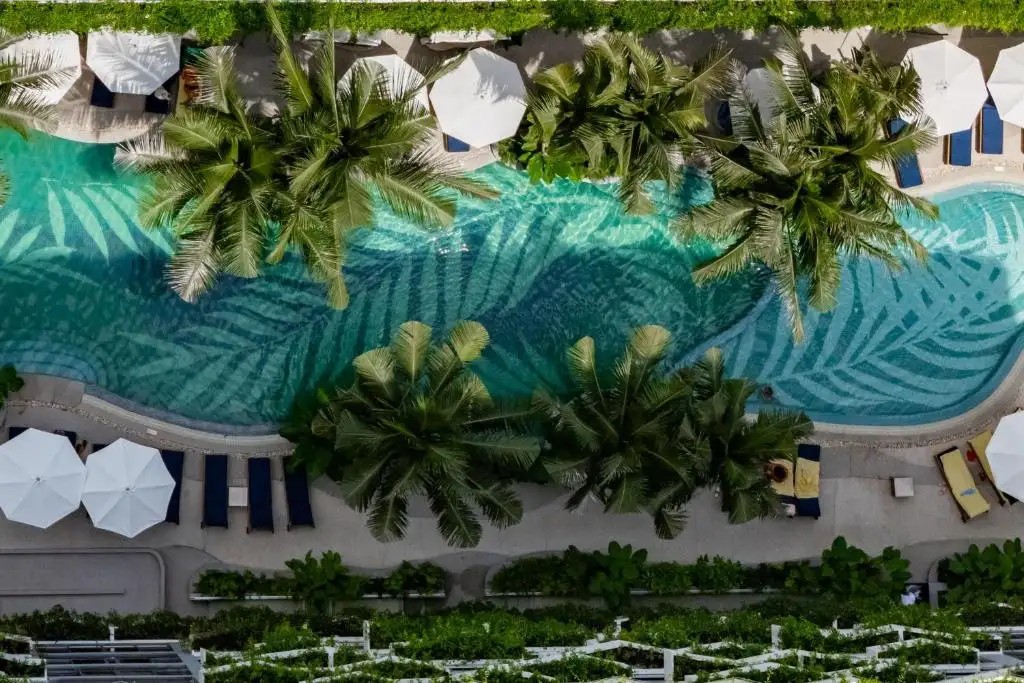 LA GREEN HOTEL & RESIDENCE