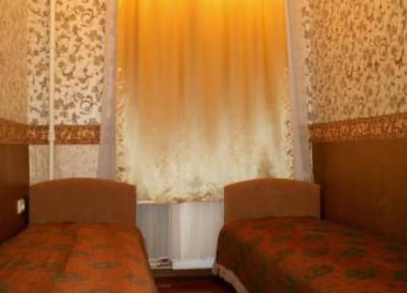 OLD FLAT НА 1-Й СОВЕТСКОЙ (ОЛД ФЛЭТ)