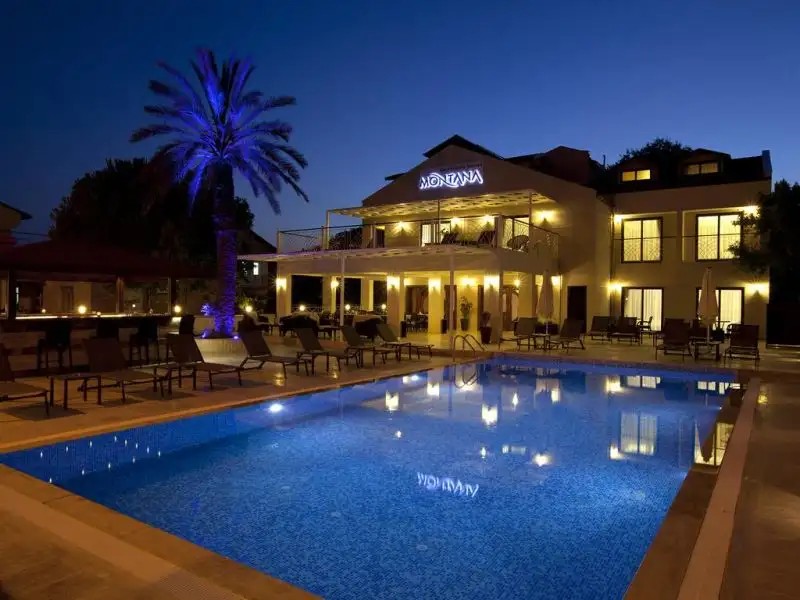 BOUTIQUE HOTEL MONTANA