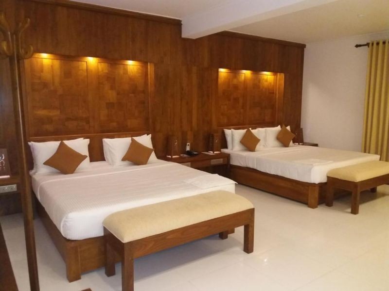 water gate family room sea view