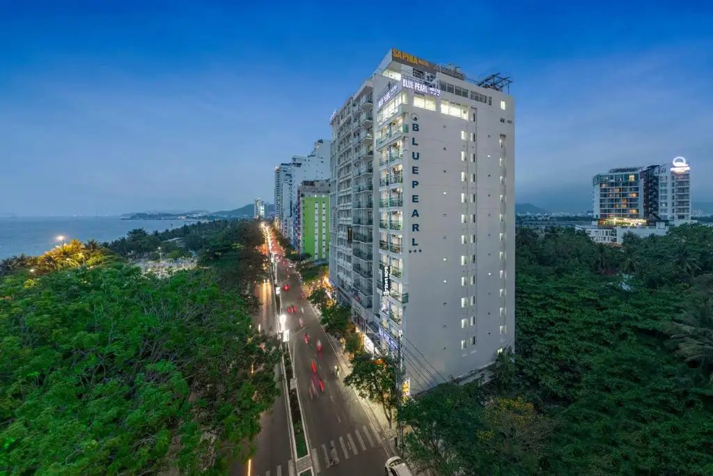 BLUE PEARL HOTEL