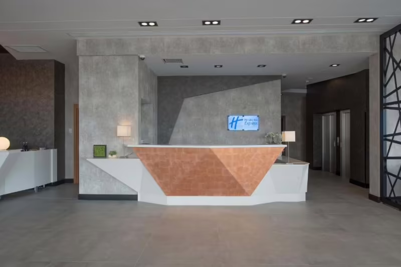 HOLIDAY INN EXPRESS ISTANBUL AIRPORT
