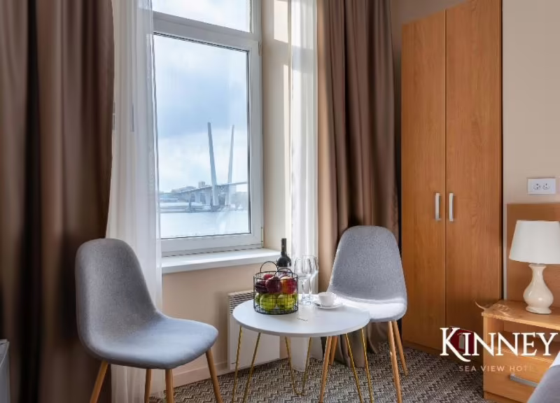 KINNEY SEA VIEW HOTEL