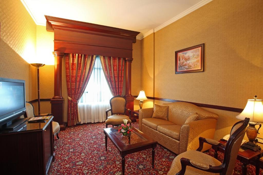 SEA VIEW HOTEL