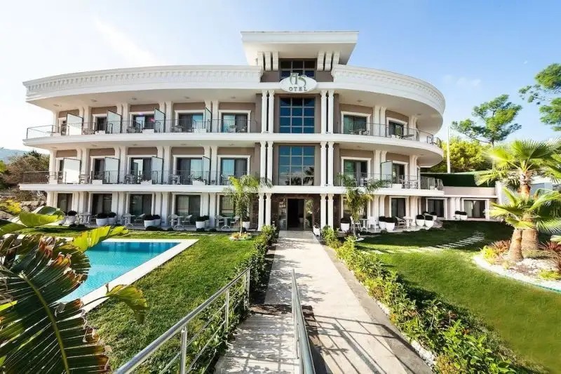 AS HOTEL CESME
