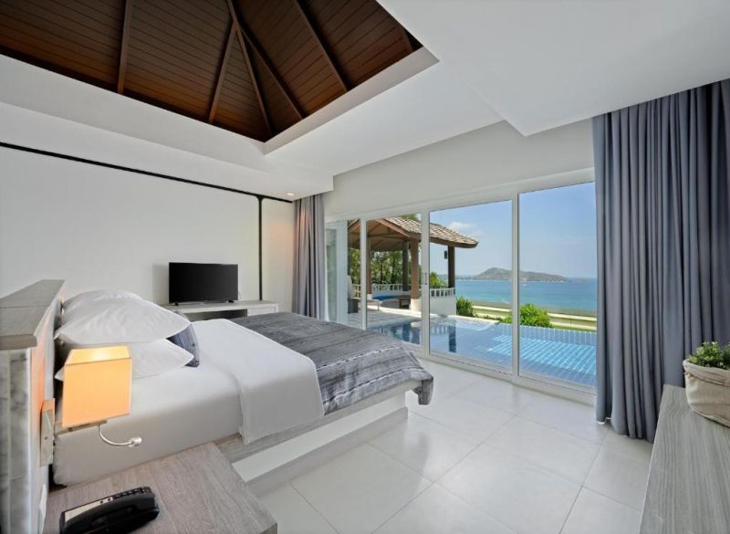 1 bedroom pool villa