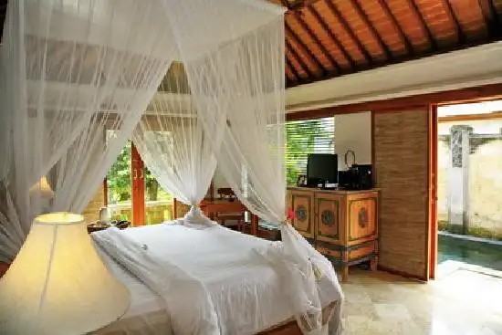 SEKAR NUSA VILLAS