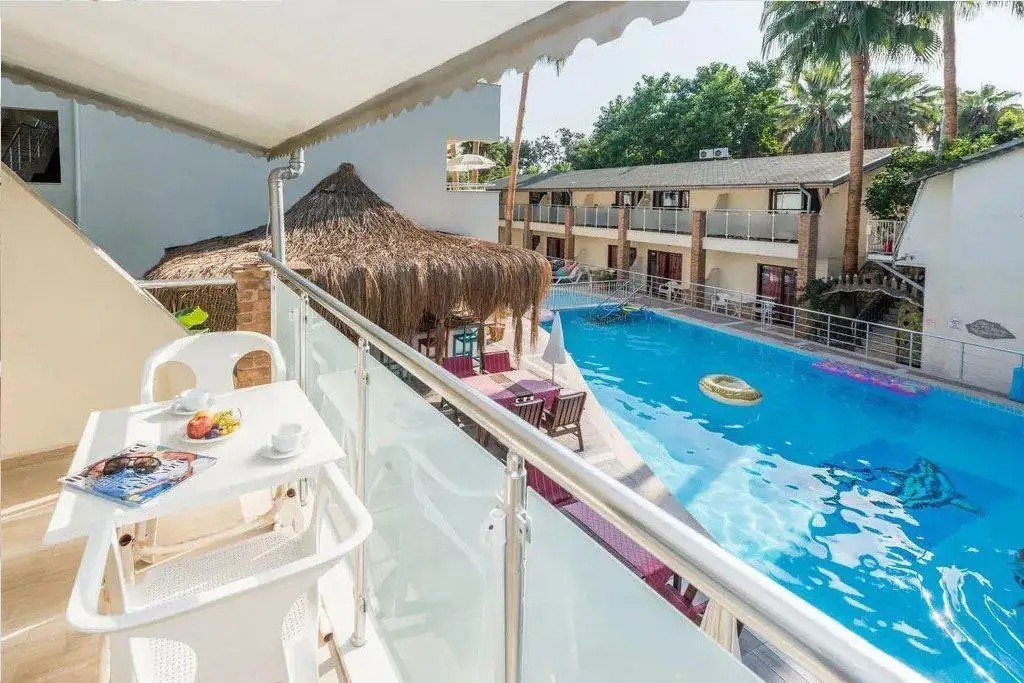 TROPIC ON THE BEACH HOTEL