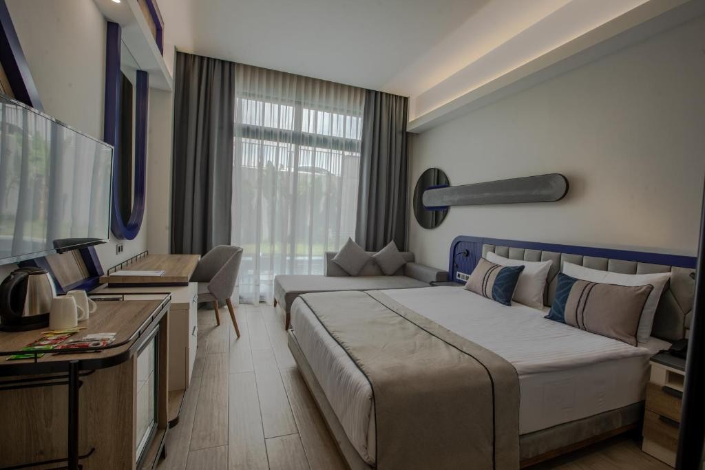ARMELLA HILL HOTEL