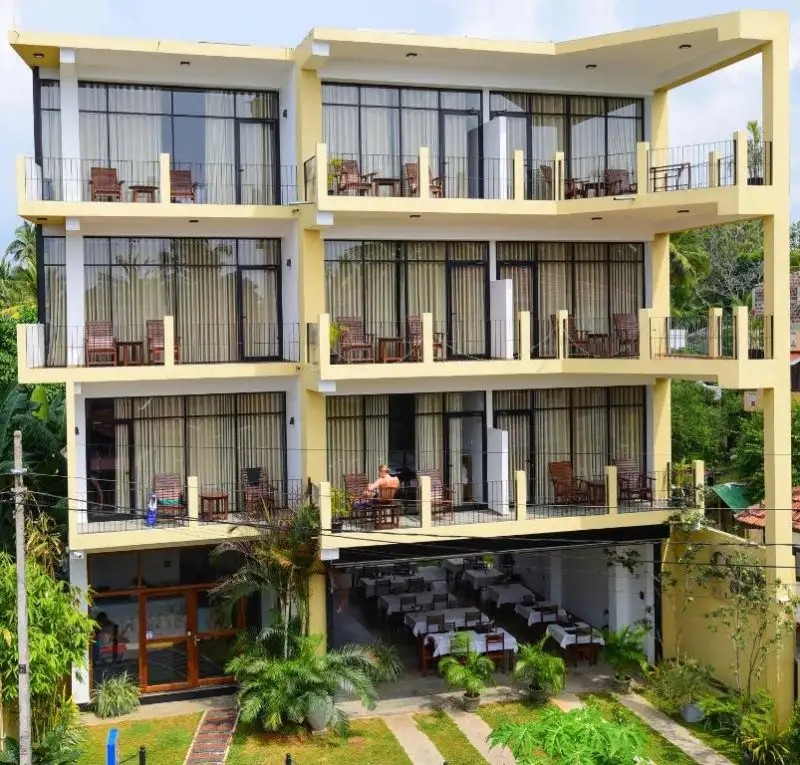 CHAAYA INN HOTEL
