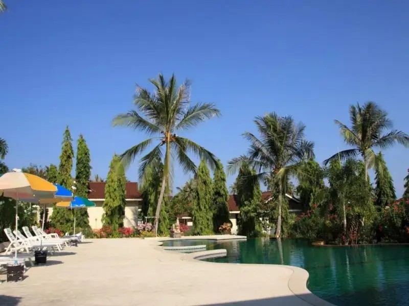 BAAN SAENSOOK VILLAS
