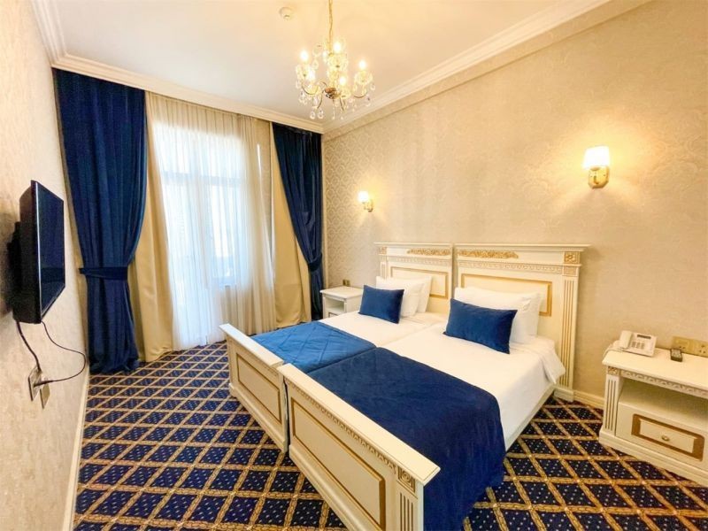 royal suite (two bedroom)