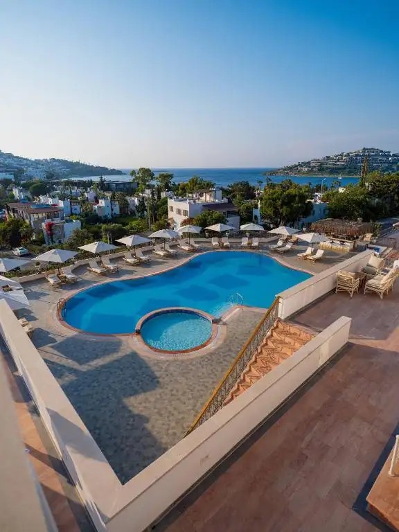 ELEMENTA BOUTIQUE HOTEL ADULTS ONLY 12+