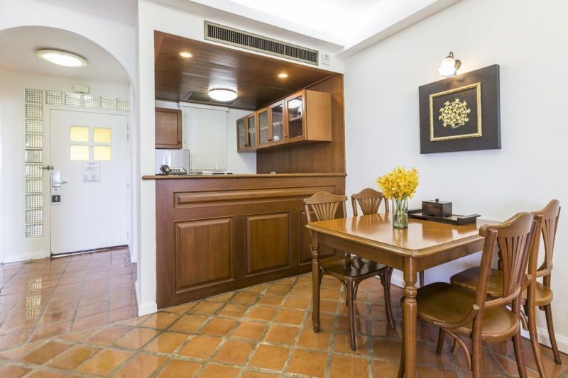 1 bedroom suite