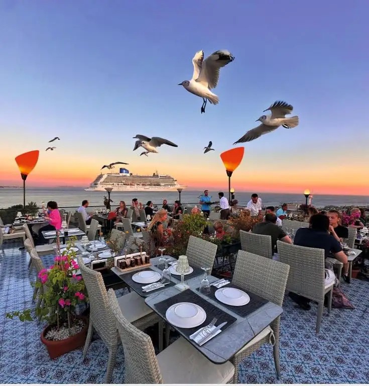 THE BYZANTIUM HOTEL