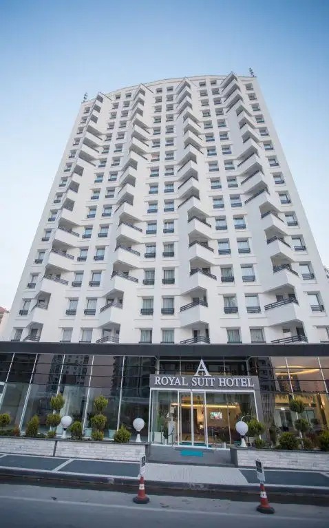 A ROYAL SUIT HOTEL