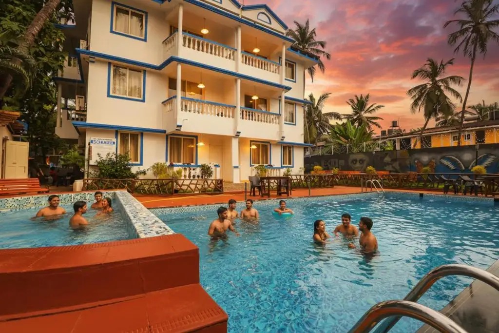 FABHOTEL GRAND ROYAL PALMS