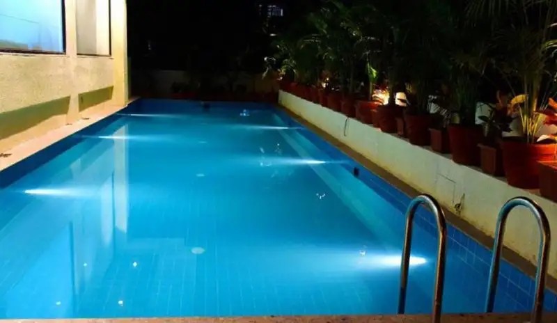 THE FLORA GRAND