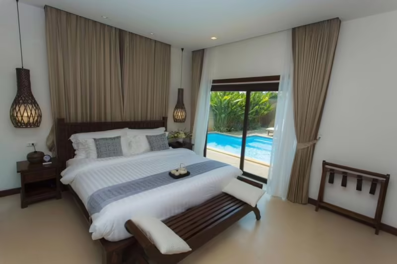 OZONE VILLA PHUKET