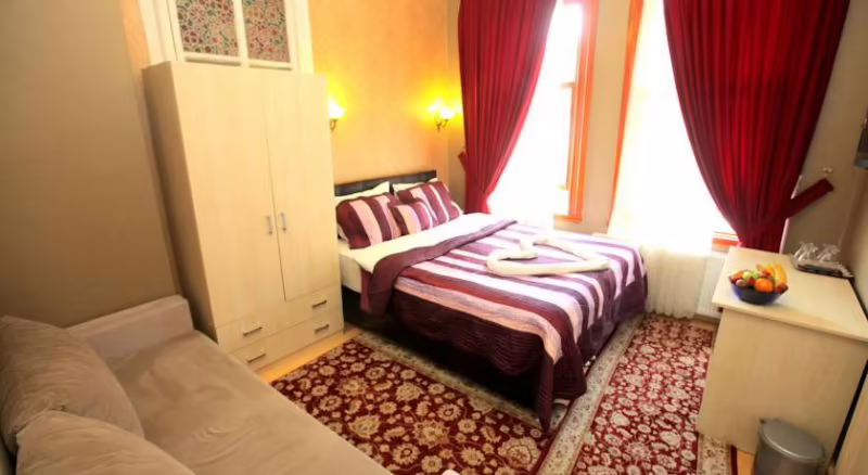 LE SAFRAN SUITE