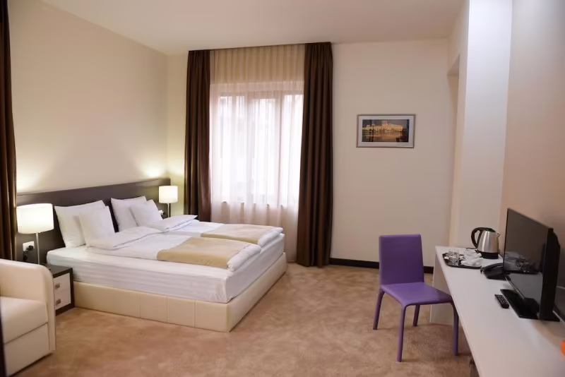 MY HOTEL