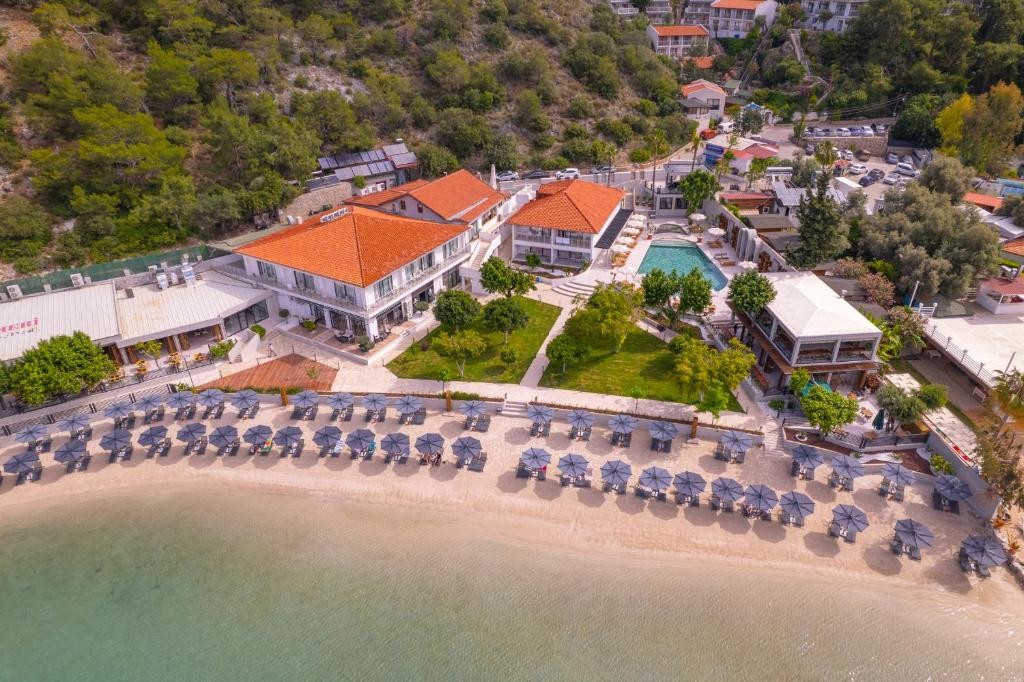 MERI (EX. CLUB HOTEL MERI)