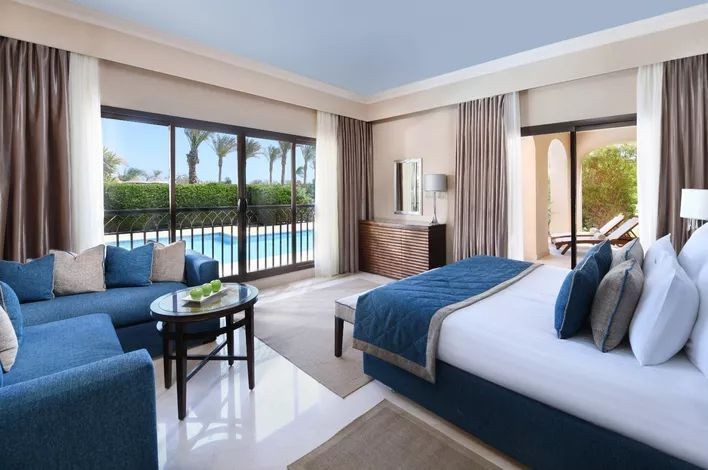 junior suite pool view