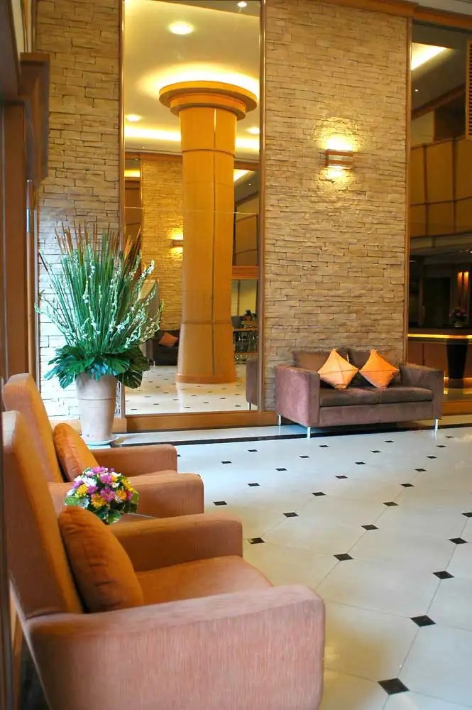 BOSSOTEL BANGKOK