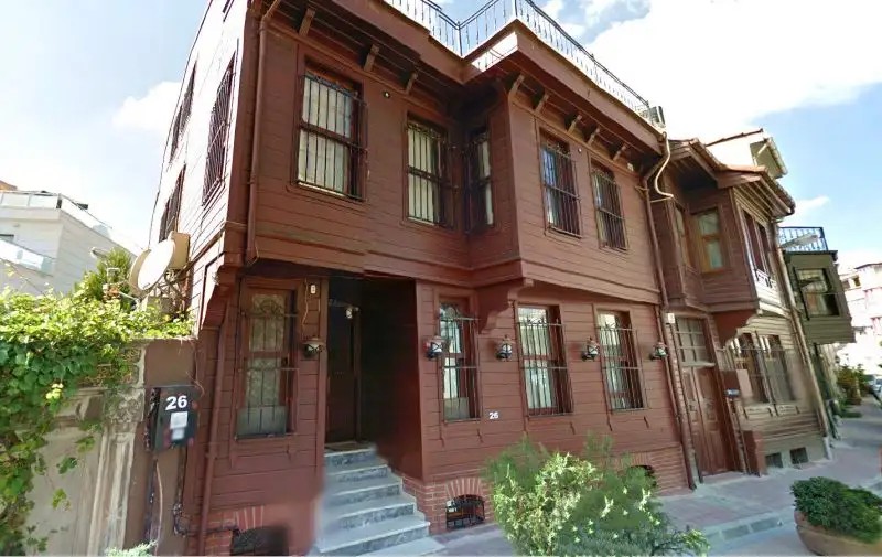 OTTOMAN ELEGANCE