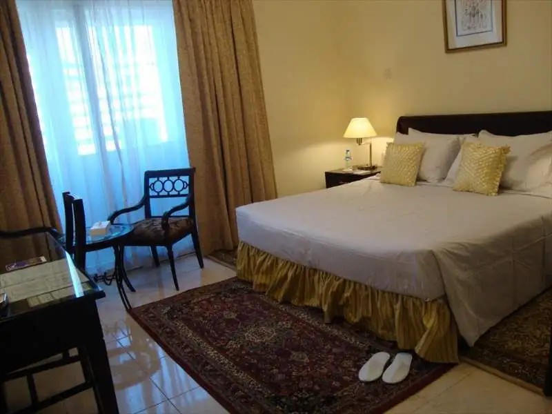 AL MURAQABAT PLAZA APARTMENTS