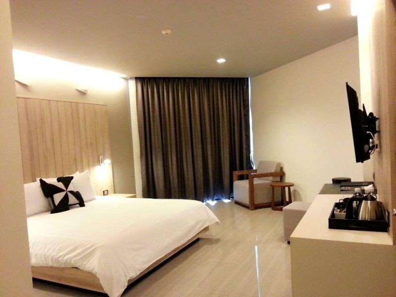 tsix5 phenomenal deluxe city view