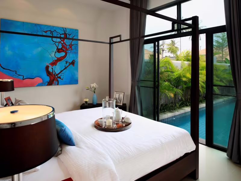 TWO VILLAS HOLIDAY - ONYX STYLE NAIHARN BEACH