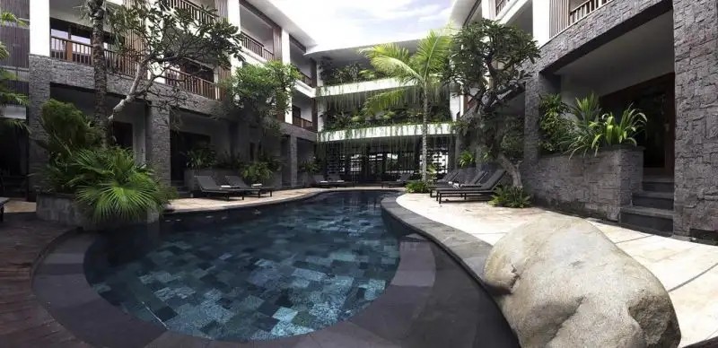 AKANA BOUTIQUE