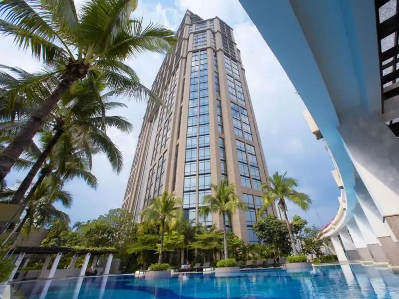 EMPORIUM SUITES BY CHATRIUM