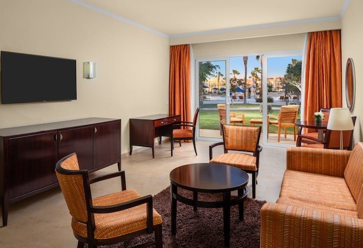 deluxe suite