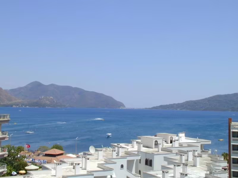 AVOS APART HOTEL