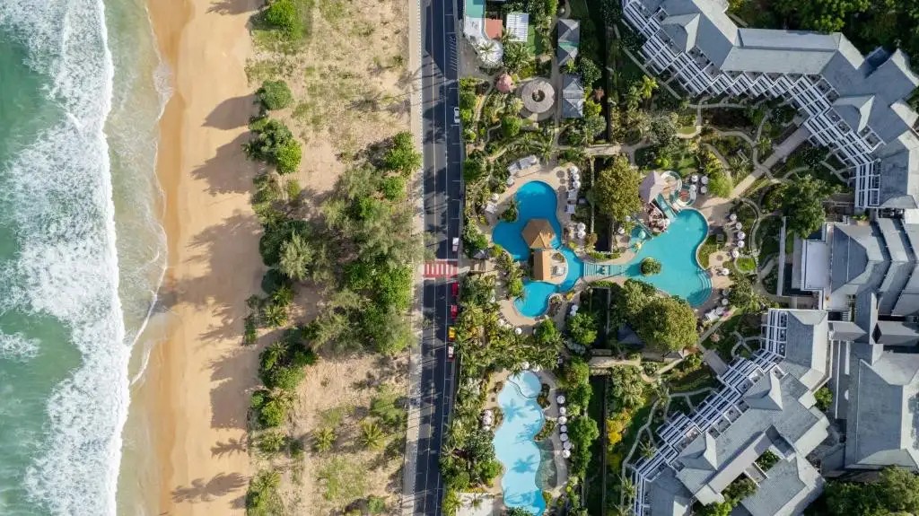 THAVORN PALM BEACH