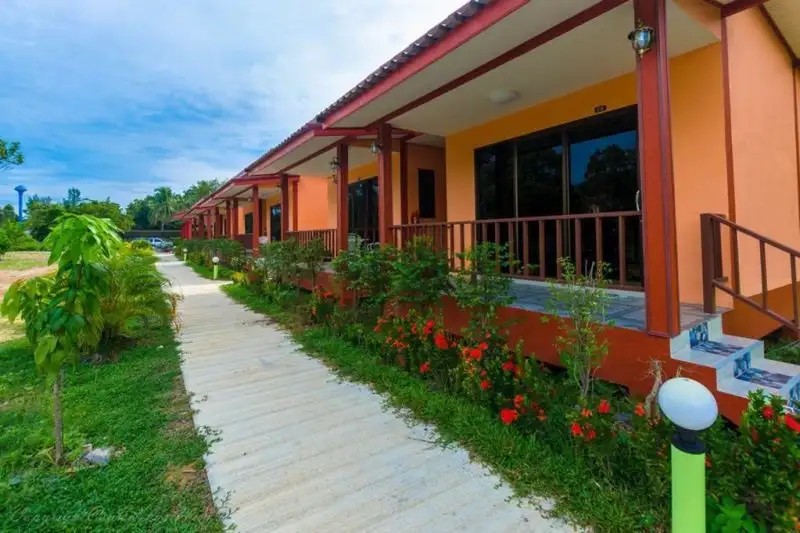 TOONGYOONG LONGBEACH RESORT