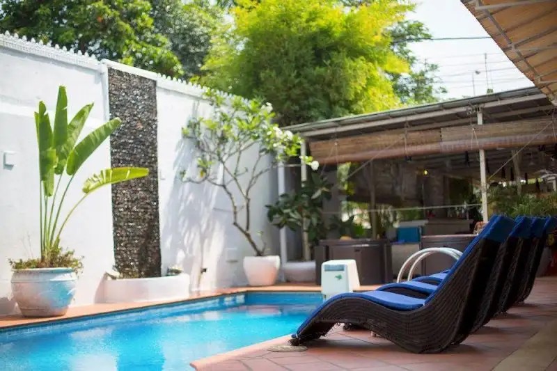 COOLABAH HOTEL