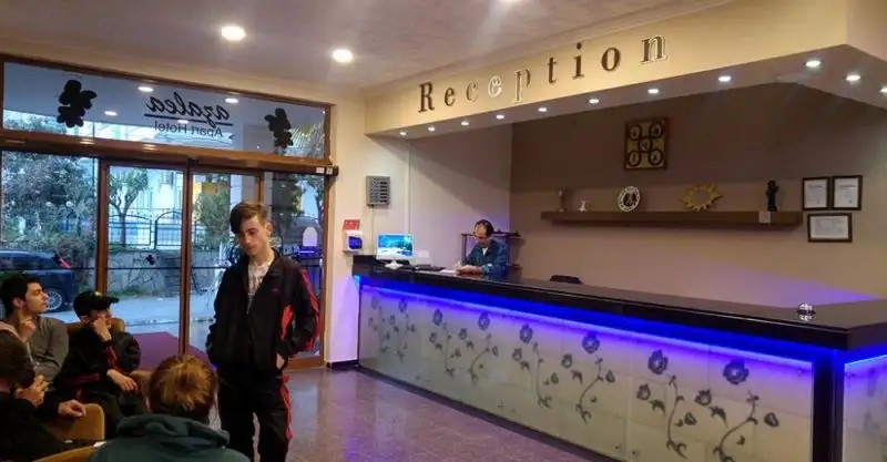 KLEOPATRA MOON SUITE HOTEL (EX. KLEOPATRA TOGAN SUIT, AZALEA APART)