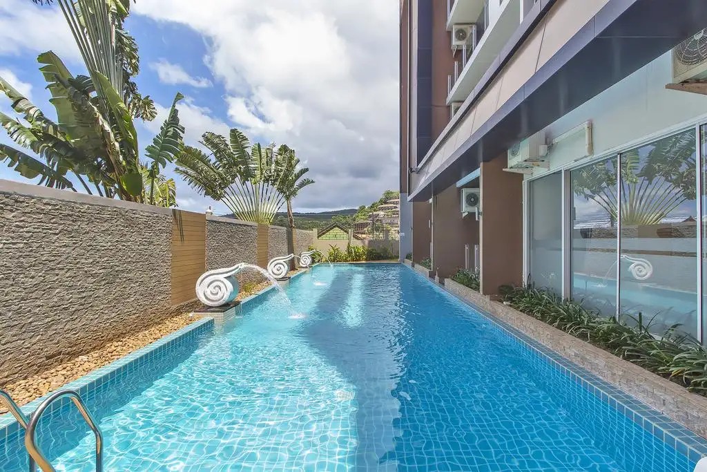 CHIC CONDOTEL KARON